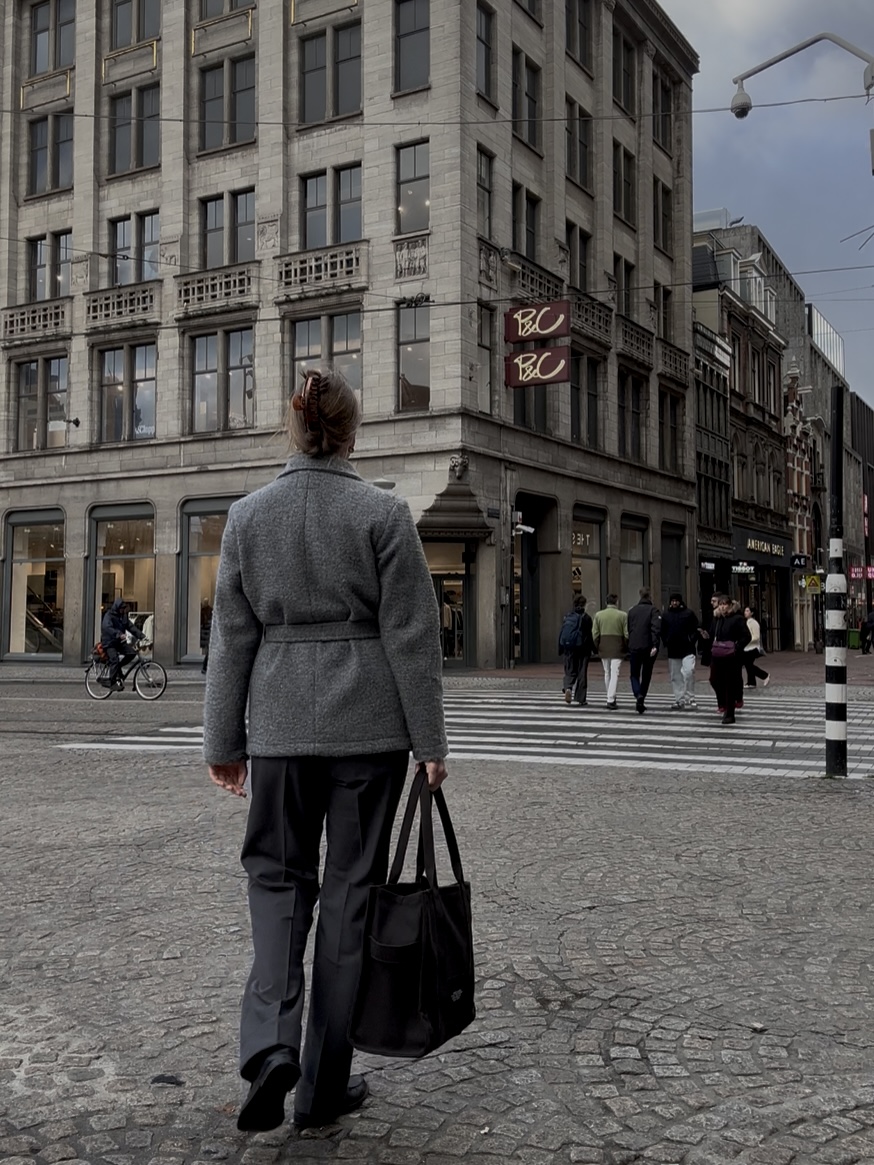 Amsterdam Stories: Strolling Around, Visiting The Fam &&nbsp;More