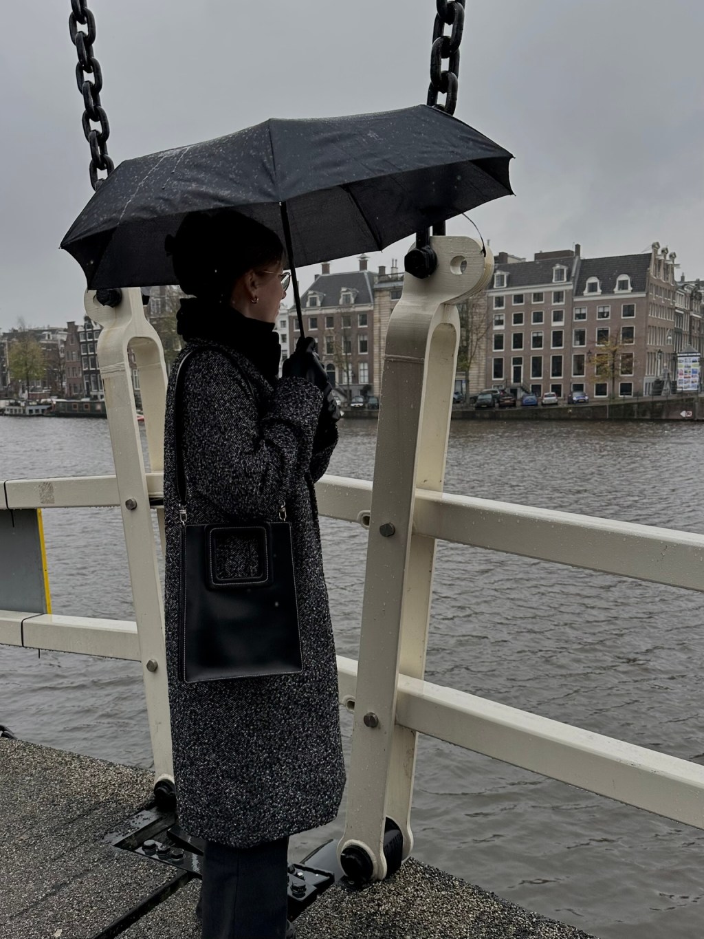 Amsterdam Stories: Cacao Ceremony, Wedding Anniversary Parents &&nbsp;More