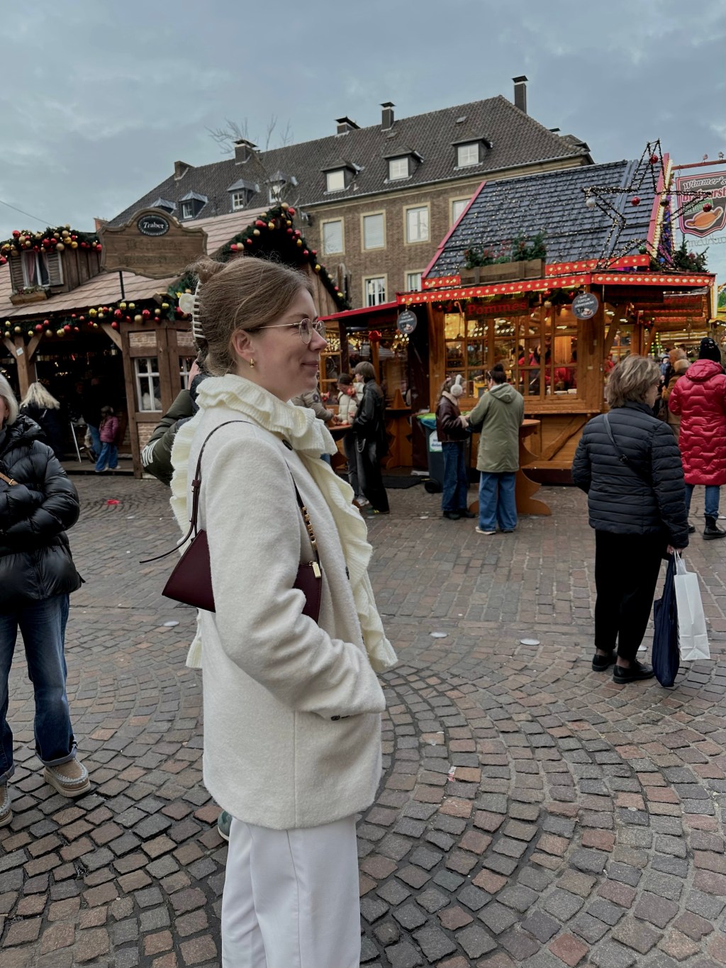 Amsterdam Stories: Daily Routines, German Christmas Market &&nbsp;More